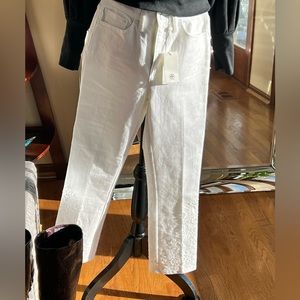 Tory Burch Pants Straight-Leg Jeans in White Rinse Wash Embroided